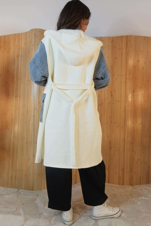 Park Avenue Knit Belted Jacket Ecru /20=